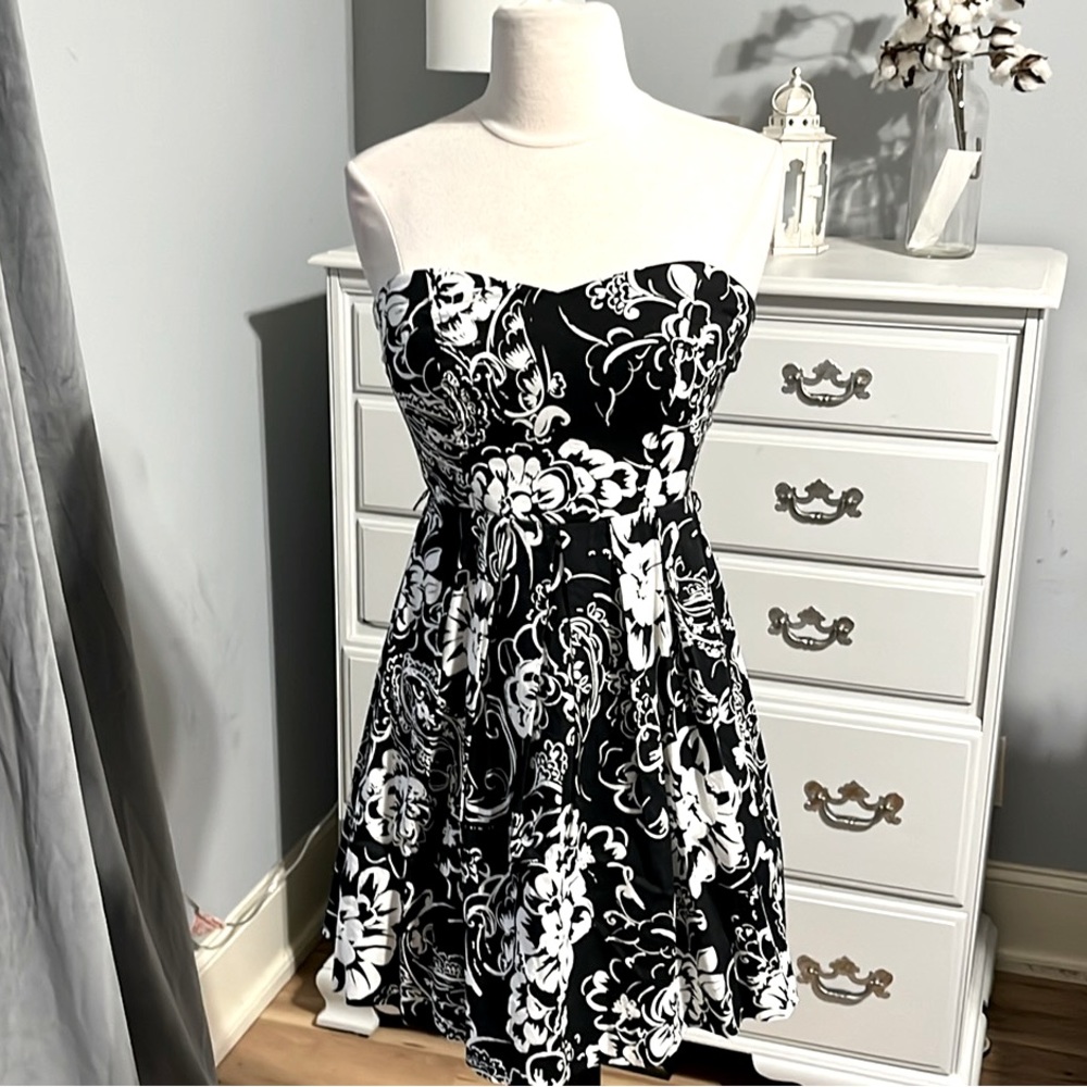 Speechless Summer dress Black Floral Mini Cotton Strapless Womens 5